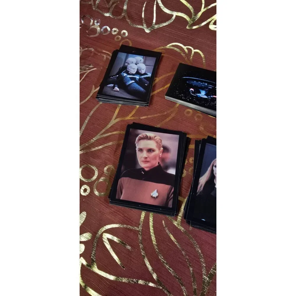 175+ 1993 Classic Games Star Trek Trading Cards